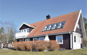 Five-Bedroom Holiday Home in Visby